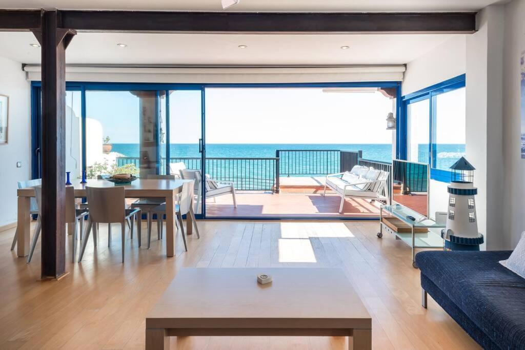 ¡Impactante Apartamento A Cero Linea De Mar! Apartment Tarragona Ngoại thất bức ảnh
